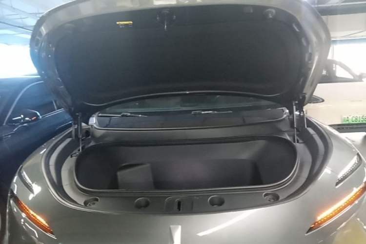 Used Avatr 11 2024 730 Luxury Edition with Three Lasers and Rear-Wheel Drive Engine Bay