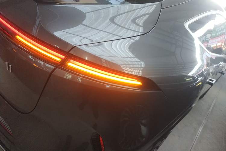 Used Avatr 11 2024 730 Luxury Edition with Three Lasers and Rear-Wheel Drive Exterior 2