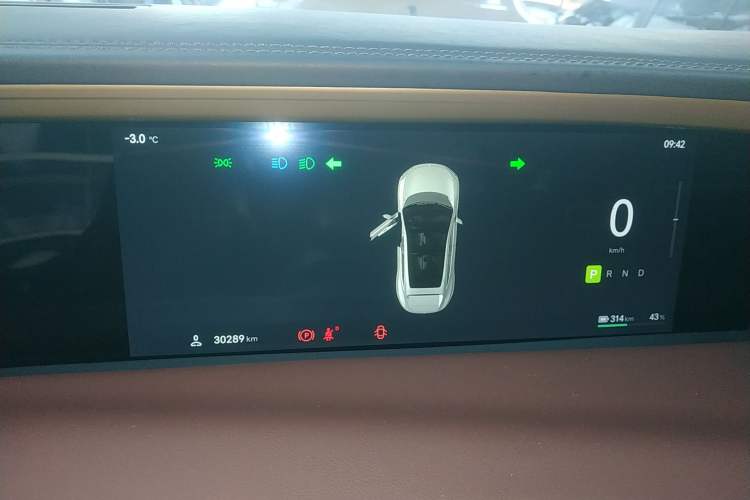 Used Avatr 11 2024 730 Luxury Edition with Three Lasers and Rear-Wheel Drive Instrument Cluster