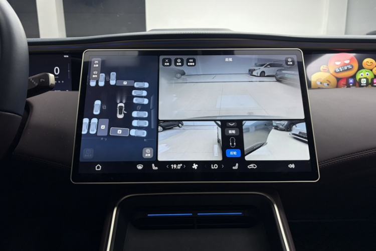 Used Avatr 11 2024 730 Luxury Edition with Three Lasers and Rear-Wheel Drive Interior 4