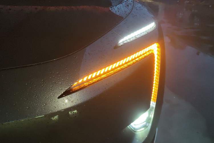 Used Avatr 11 2024 580 Three-Laser Four-Wheel Drive Luxury Edition Left Front Headlight
