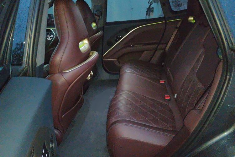 Used Avatr 11 2024 580 Three-Laser Four-Wheel Drive Luxury Edition Left Rear Seat