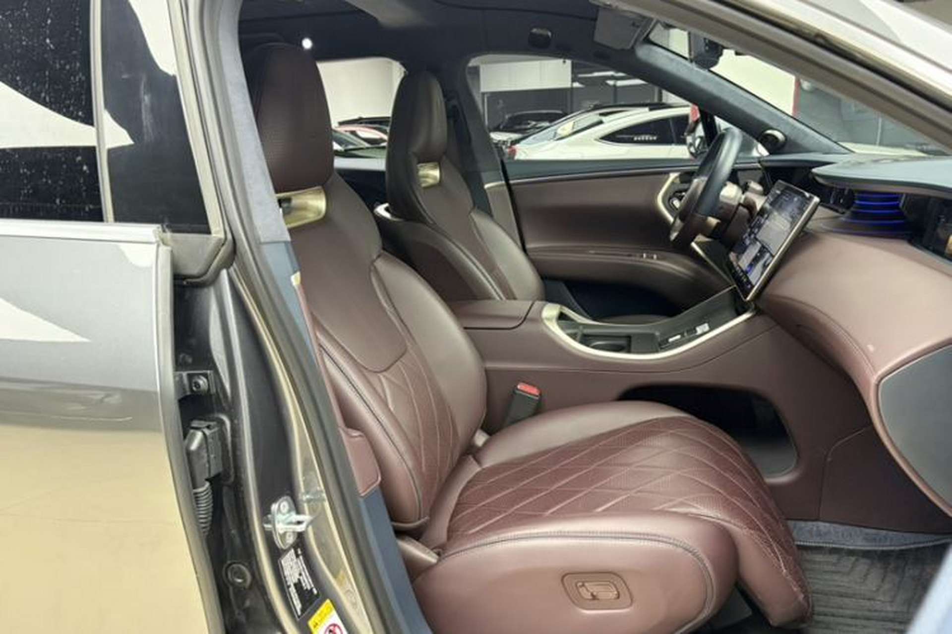 Used Avatr 11 2024 730 Luxury Edition with Three Lasers and Rear-Wheel Drive Right Front Seat