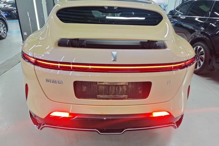 Used Avatr 11 2024 630 Rear-Wheel Drive Edition with Three Lasers Rear