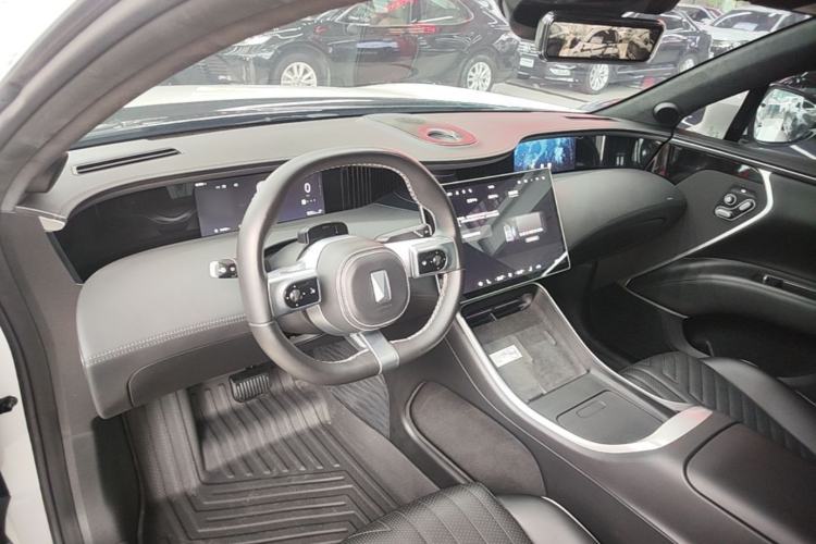 Used Avatr 11 2024 630 Rear-Wheel Drive Edition with Three Lasers Center Console