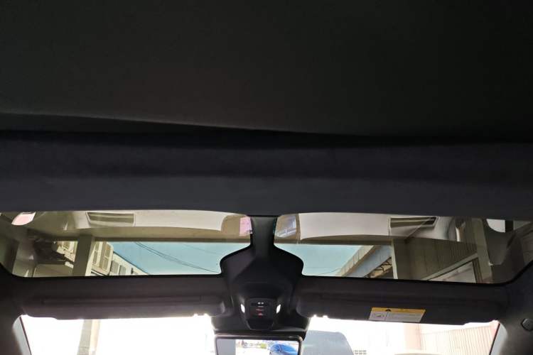 Used Avatr 11 2024 580 Three-Laser Four-Wheel Drive Luxury Edition Headliner