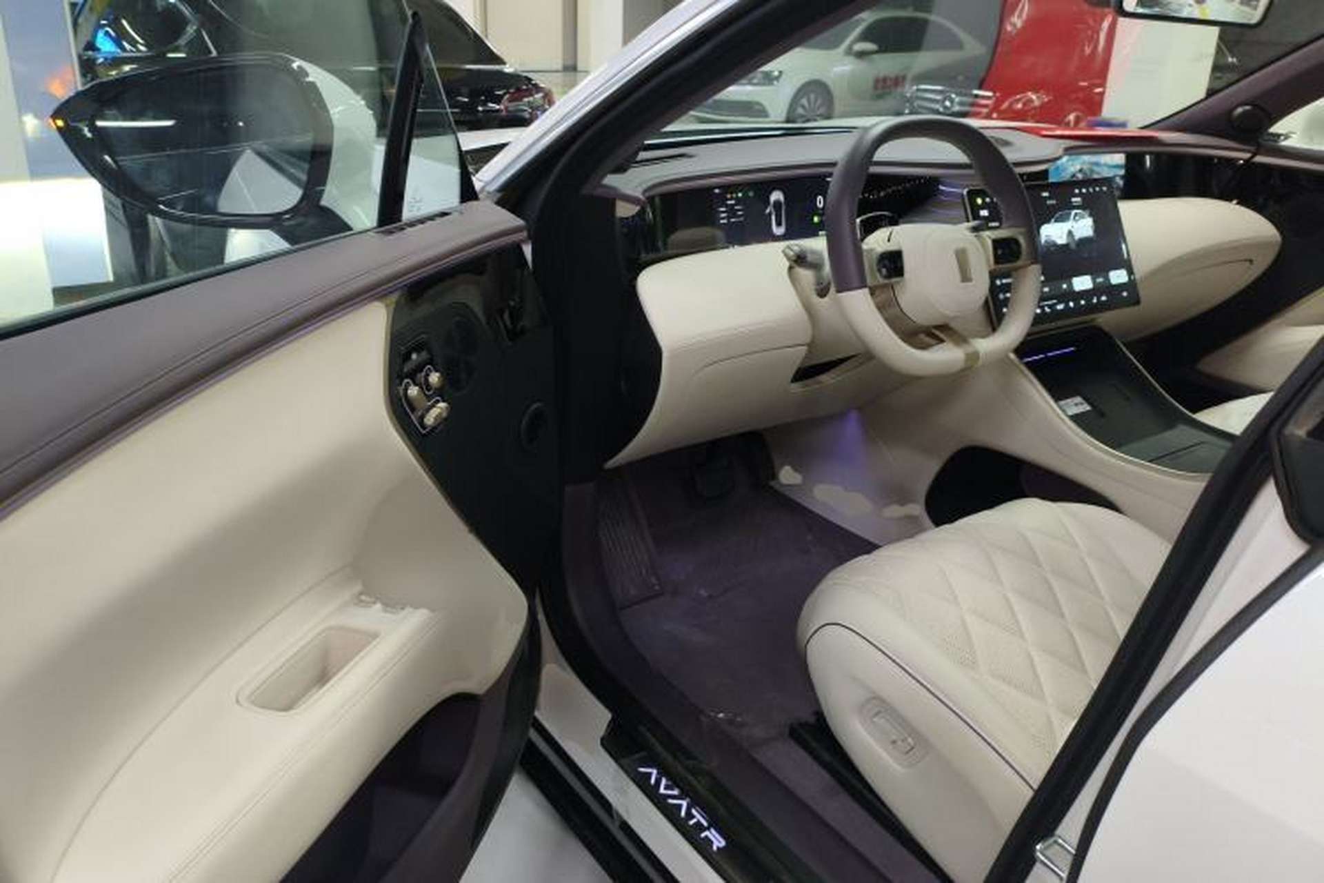 Used Avatr 11 2024 630 Rear-Wheel Drive Edition with Three Lasers Interior 3