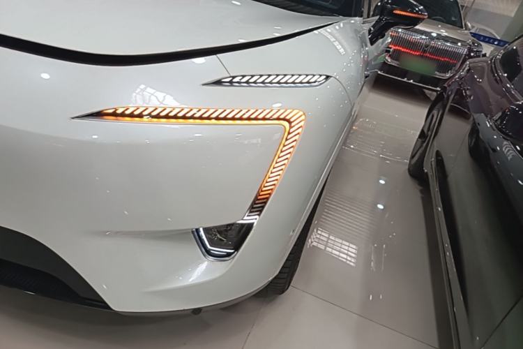 Used Avatr 11 2024 630 Rear-Wheel Drive Edition with Three Lasers Left Front Headlight