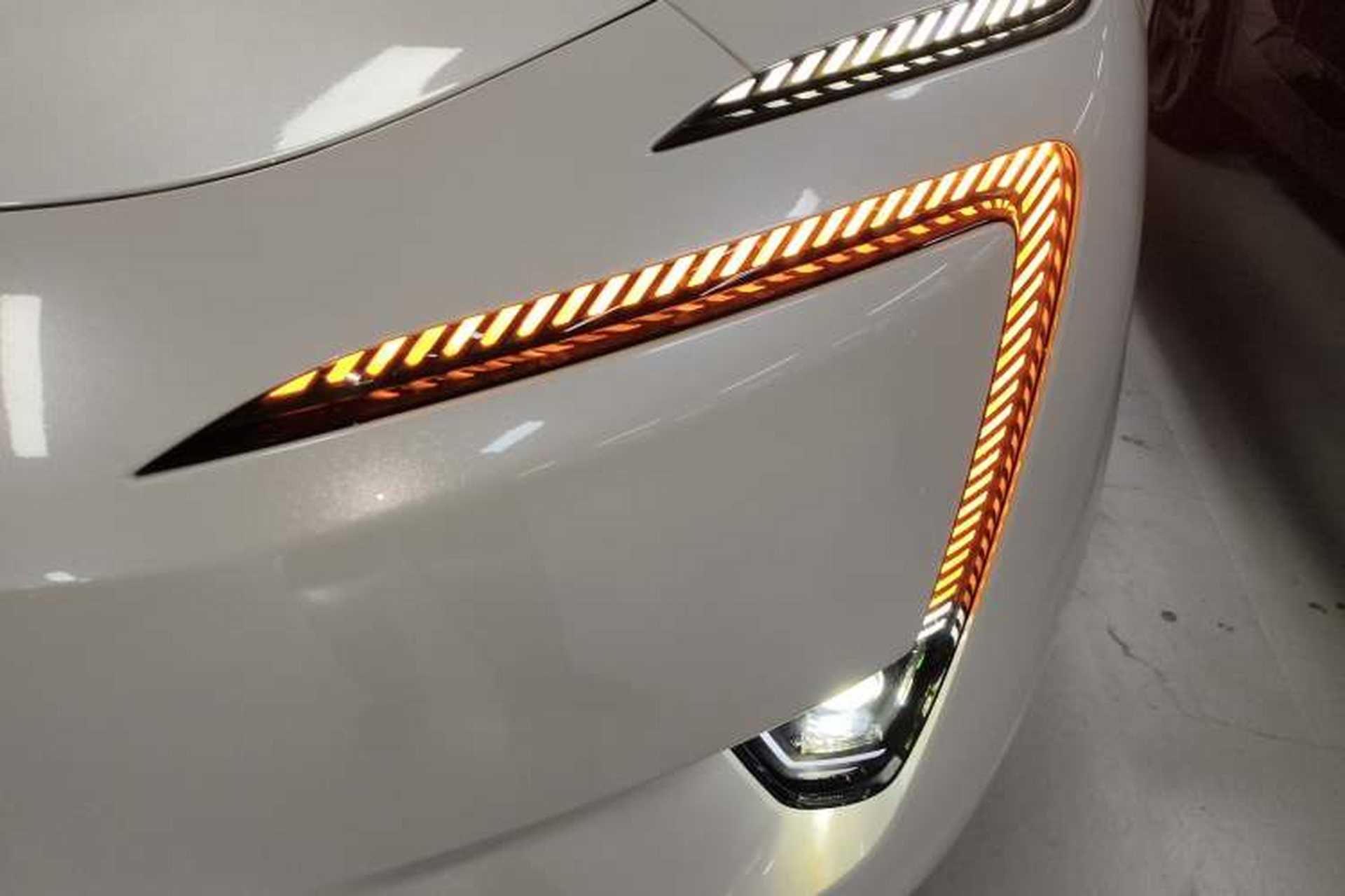 Used Avatr 11 2024 630 Rear-Wheel Drive Edition with Three Lasers Left Front Headlight