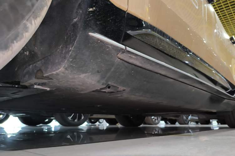 Used Avatr 11 2024 630 Rear-Wheel Drive Edition with Three Lasers Chassis Front Left