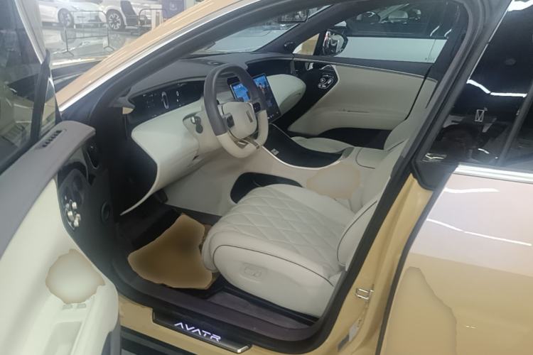 Used Avatr 11 2024 630 Rear-Wheel Drive Edition with Three Lasers Driver Seat