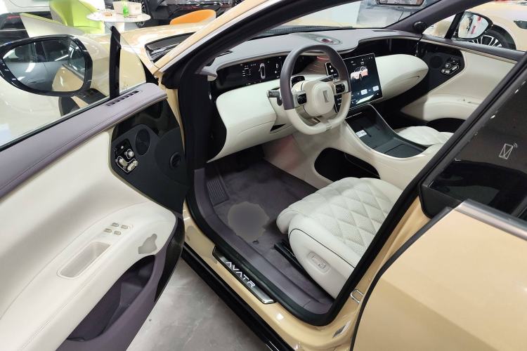 Used Avatr 11 2024 580 Three-Laser Four-Wheel Drive Luxury Edition Driver Seat