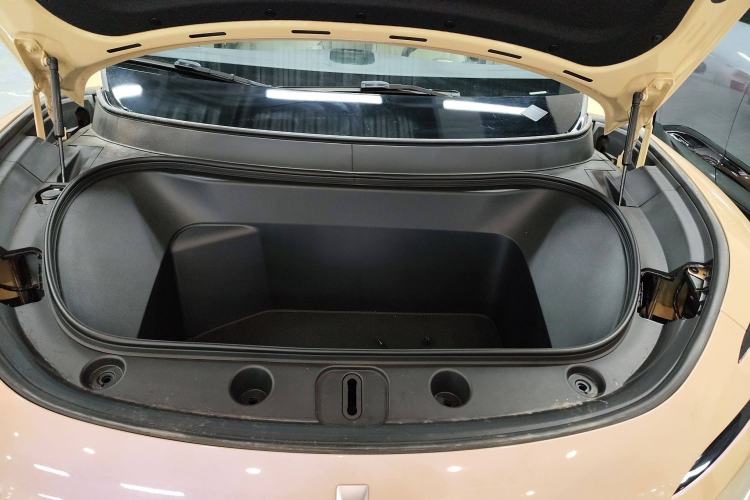 Used Avatr 11 2024 580 Three-Laser Four-Wheel Drive Luxury Edition Engine Bay
