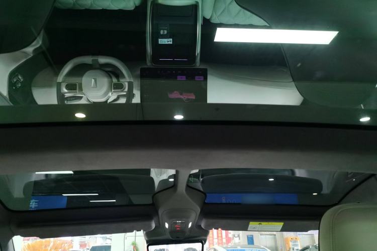 Used Avatr 11 2024 580 Three-Laser Four-Wheel Drive Luxury Edition Headliner