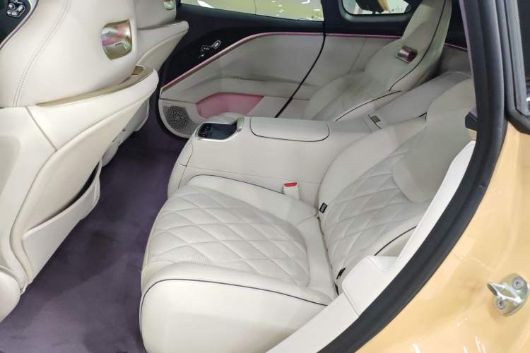 Used Avatr 11 2024 630 Rear-Wheel Drive Edition with Three Lasers Interior 3