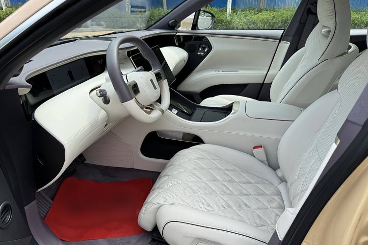 Used Avatr 11 2024 580 Three-Laser Four-Wheel Drive Luxury Edition Interior 3