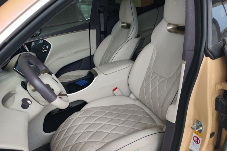 Used Avatr 11 2024 630 Rear-Wheel Drive Edition with Three Lasers Left Front Seat