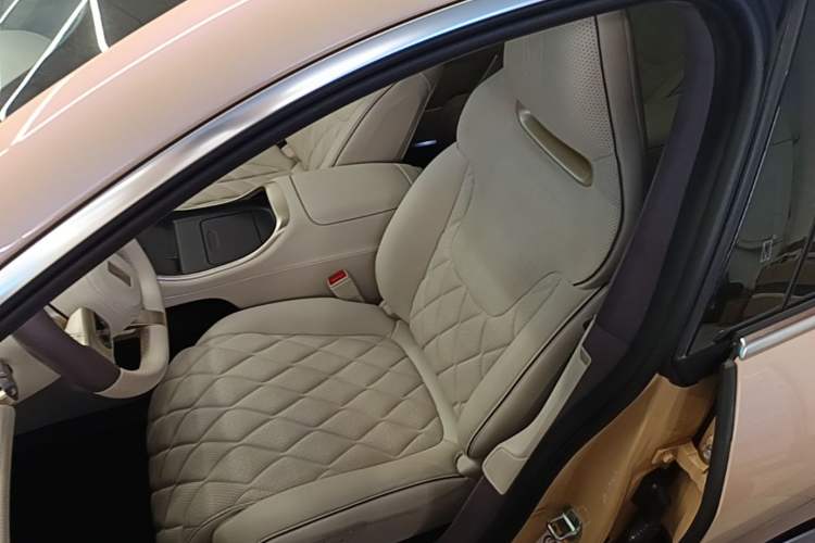 Used Avatr 11 2024 630 Rear-Wheel Drive Edition with Three Lasers Left Front Seat