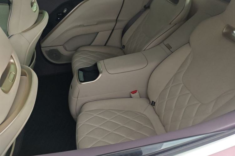 Used Avatr 11 2024 630 Rear-Wheel Drive Edition with Three Lasers Left Rear Seat