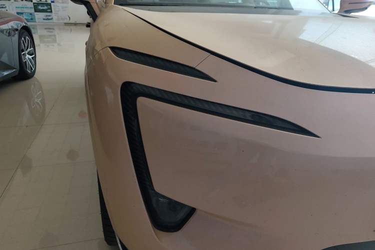 Used Avatr 11 2024 630 Rear-Wheel Drive Edition with Three Lasers Right Front Headlight