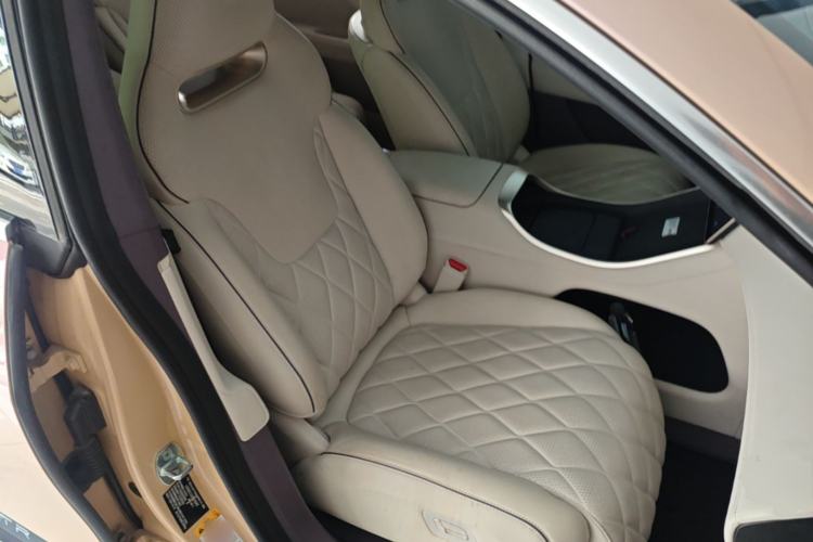 Used Avatr 11 2024 630 Rear-Wheel Drive Edition with Three Lasers Right Front Seat