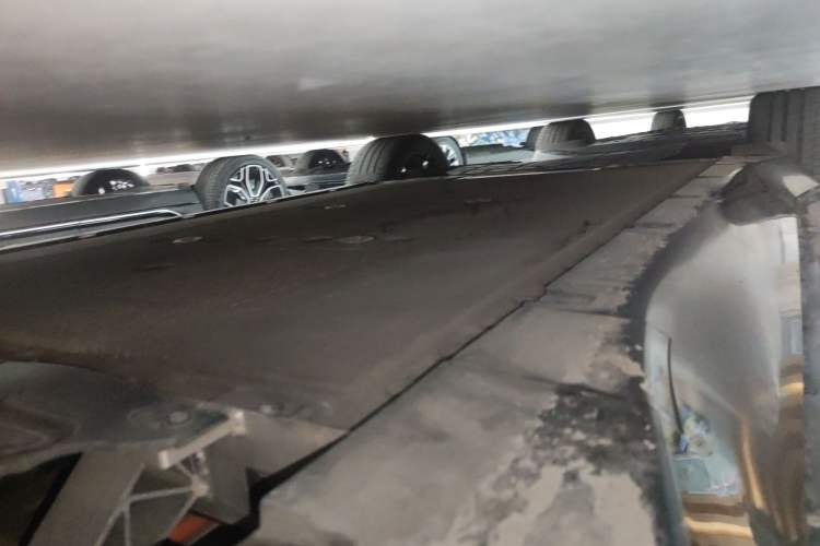 Used Avatr 11 2024 630 Rear-Wheel Drive Edition with Three Lasers Right Side Sill