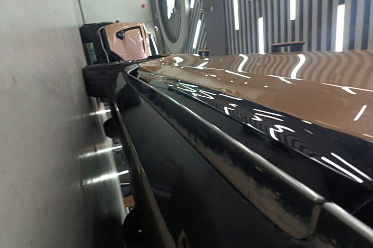 Used Avatr 11 2024 630 Rear-Wheel Drive Edition with Three Lasers Right Side Sill