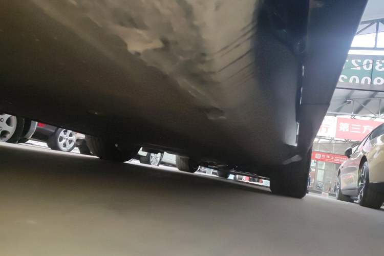 Used Avatr 11 2024 630 Rear-Wheel Drive Edition with Three Lasers Right Side Sill