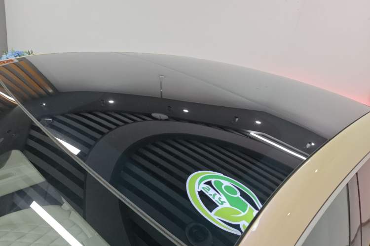 Used Avatr 11 2024 630 Rear-Wheel Drive Edition with Three Lasers Roof