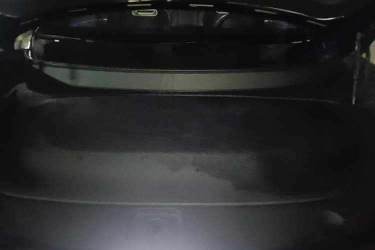 Used Avatr 11 2025 Year Updated Max Extended-Range Version Engine Bay