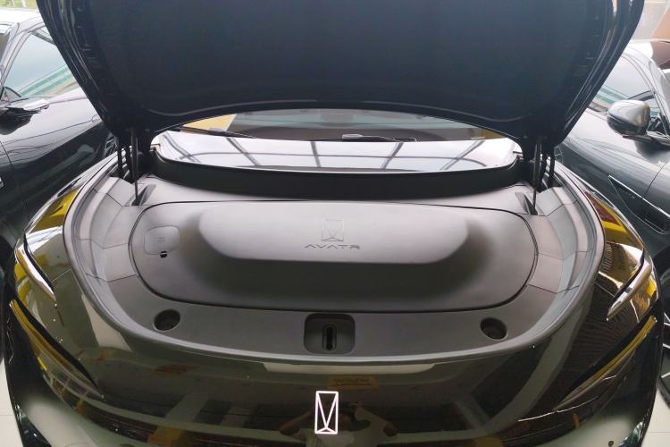 Used Avatr 11 2025 Year Updated Max Extended-Range Version Engine Bay