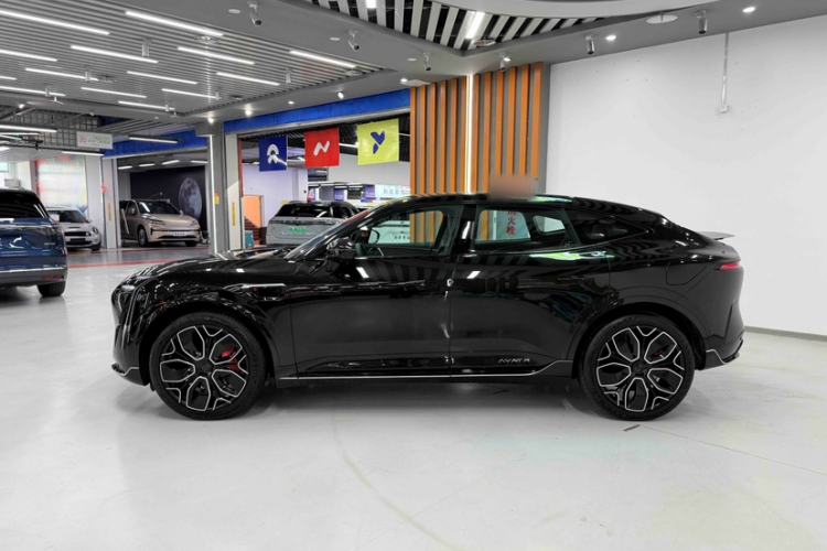 Used Avatr 11 2025 Night Rider Edition Exterior 5