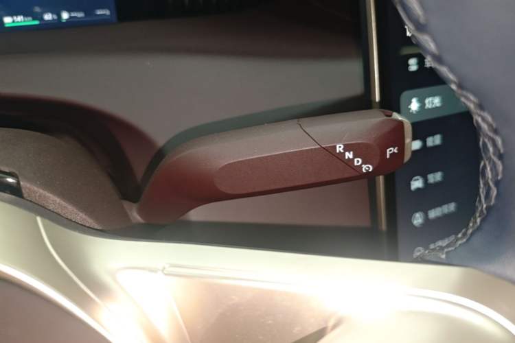 Used Avatr 11 2025 Ultra Extended-Range Edition Gear Lever