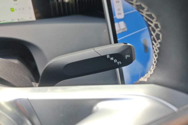 Used Avatr 11 2025 Ultra Extended-Range Edition Gear Lever