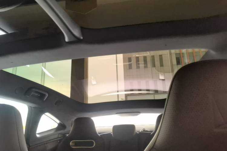 Used Avatr 11 2025 Year Updated Max Extended-Range Version Headliner