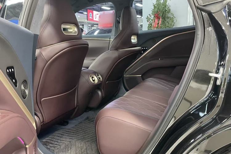 Used Avatr 11 2025 Year Updated Max Extended-Range Version Interior 3