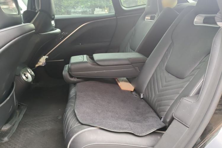 Used Avatr 11 2025 Ultra Extended-Range Edition Interior 4