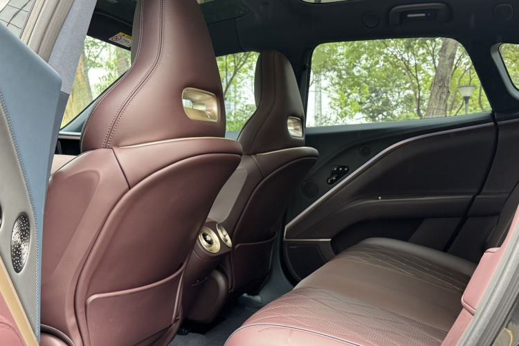 Used Avatr 11 2025 Ultra Extended-Range Edition Interior 6