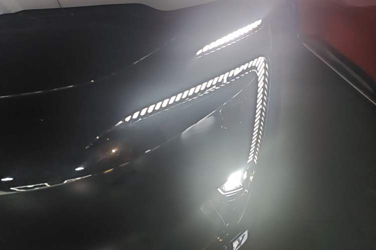 Used Avatr 11 2025 Year Updated Max Extended-Range Version Left Front Headlight