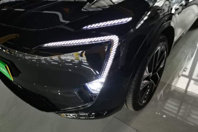 Used Avatr 11 2025 Year Updated Max Extended-Range Version Left Front Headlight