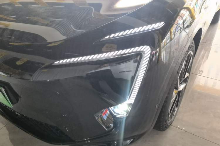 Used Avatr 11 2025 Year Updated Max Extended-Range Version Left Front Headlight