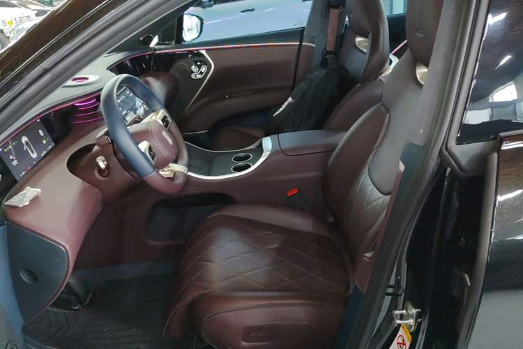 Used Avatr 11 2025 Year Updated Max Extended-Range Version Left Front Seat