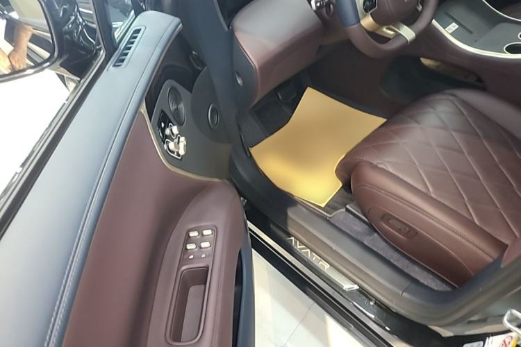Used Avatr 11 2025 Year Updated Max Extended-Range Version Left Front Seat
