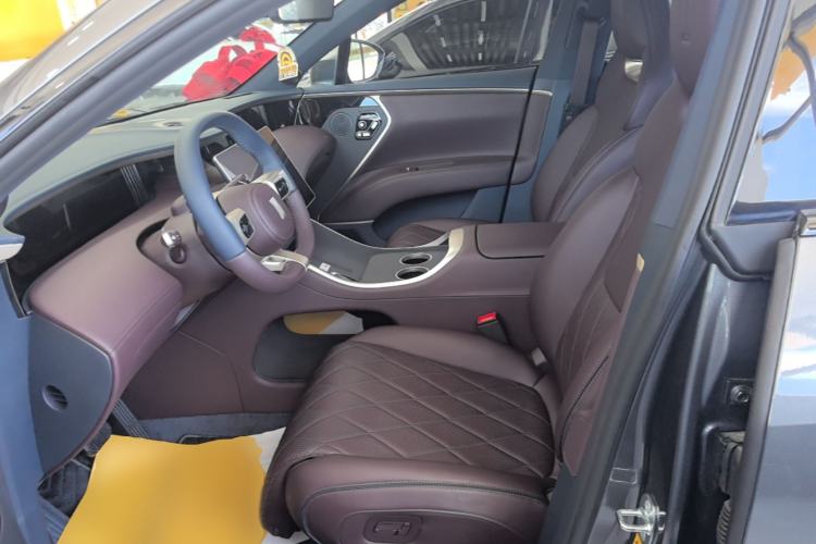 Used Avatr 11 2025 Year Updated Max Extended-Range Version Left Front Seat