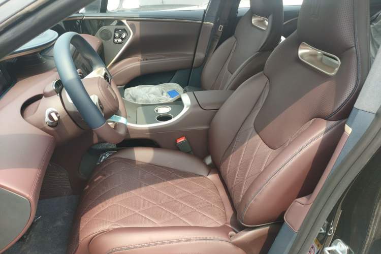 Used Avatr 11 2025 Year Updated Max Extended-Range Version Left Front Seat