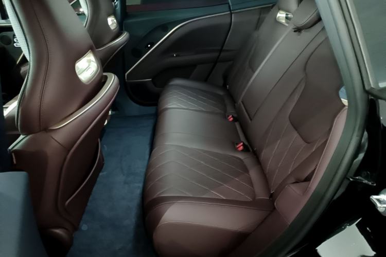 Used Avatr 11 2025 Max Extended-Range Edition Left Rear Seat
