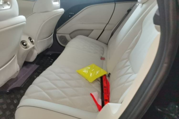 Used Avatr 11 2025 Max Pure Electric Edition Left Rear Seat