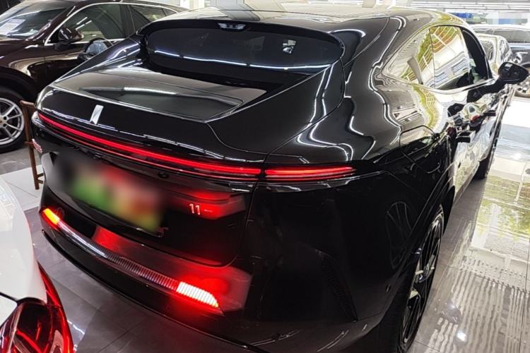 Used Avatr 11 2025 Ultra Extended-Range Edition Rear