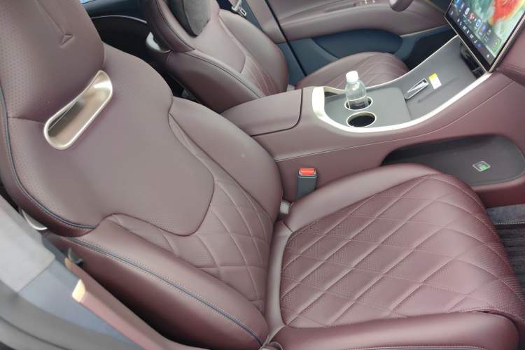 Used Avatr 11 2025 Year Updated Max Extended-Range Version Right Front Seat