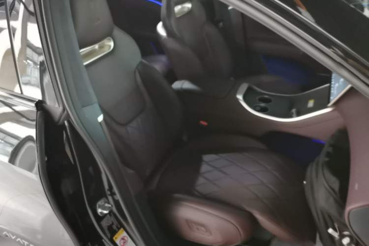 Used Avatr 11 2025 Year Updated Max Extended-Range Version Right Front Seat
